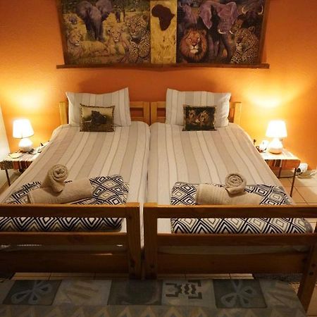 Okahandja Guesthouse Extérieur photo