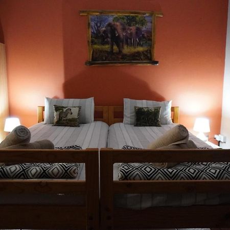 Okahandja Guesthouse Extérieur photo