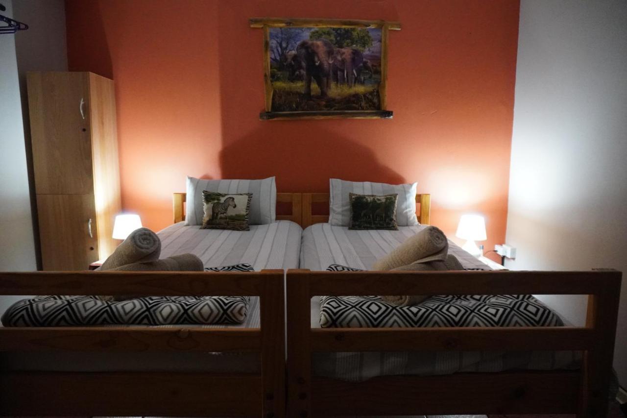 Okahandja Guesthouse Extérieur photo