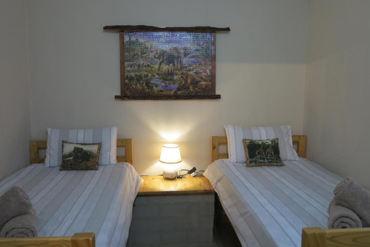 Okahandja Guesthouse Extérieur photo